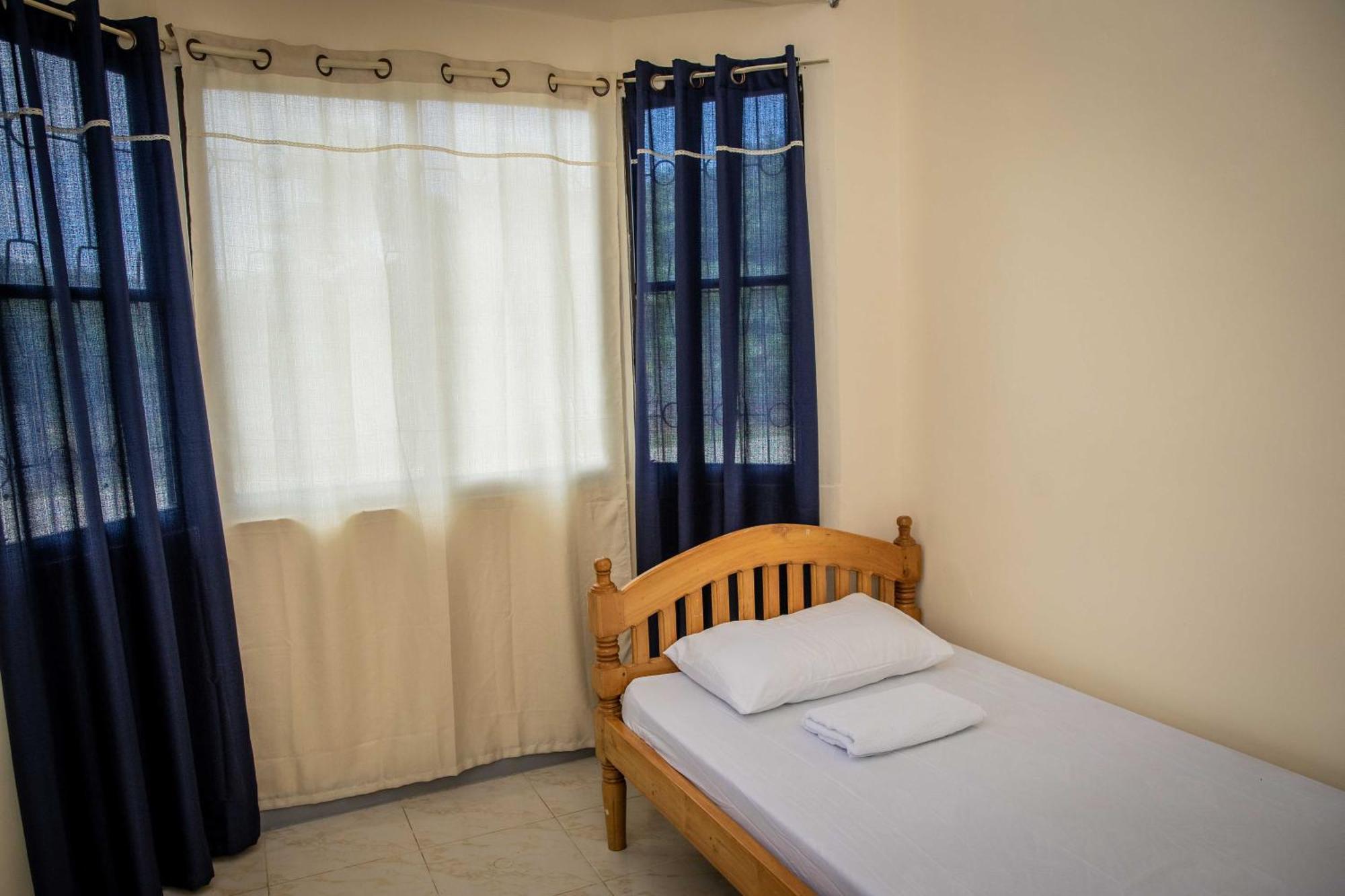 Fardesam - Budget Friendly Guest House Siquijor Bagian luar foto