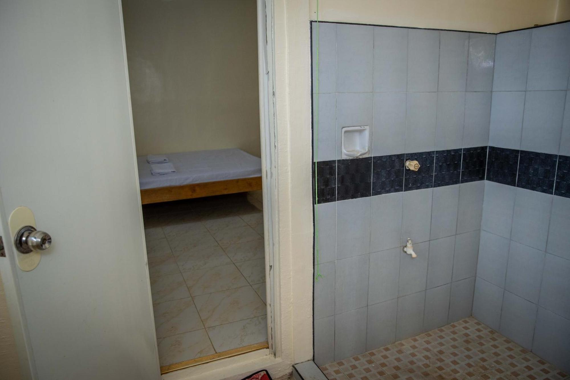 Fardesam - Budget Friendly Guest House Siquijor Bagian luar foto